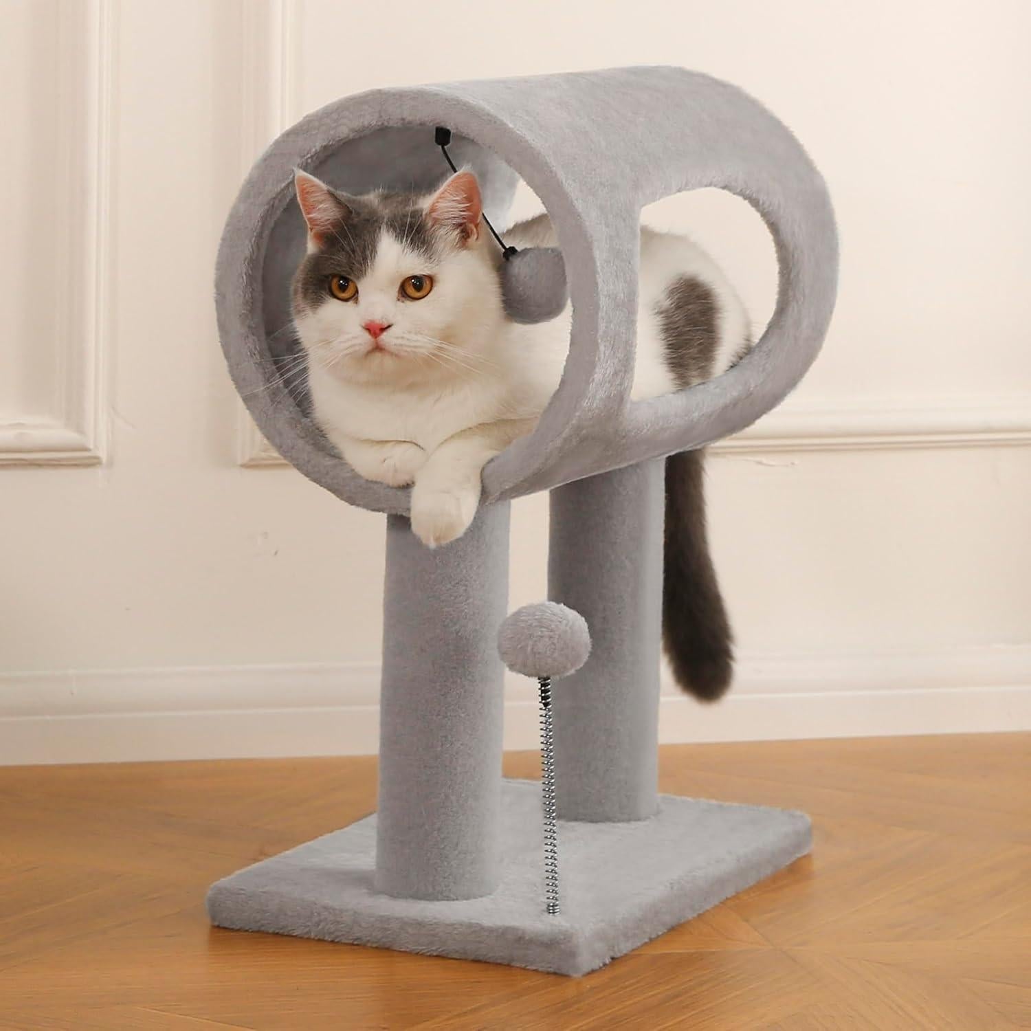 Cat scratching post tower dimensions and design detail