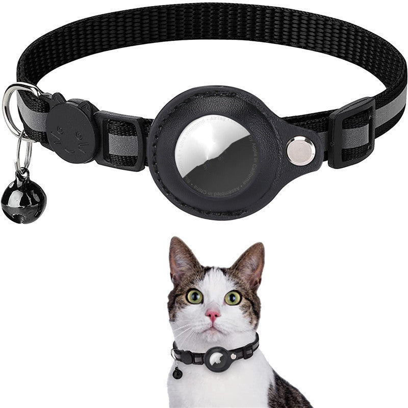 Black AirTag safety collar